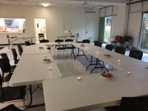 post-election-prayer-and-pizza-at-wesley-at-uva-on-11-9-16